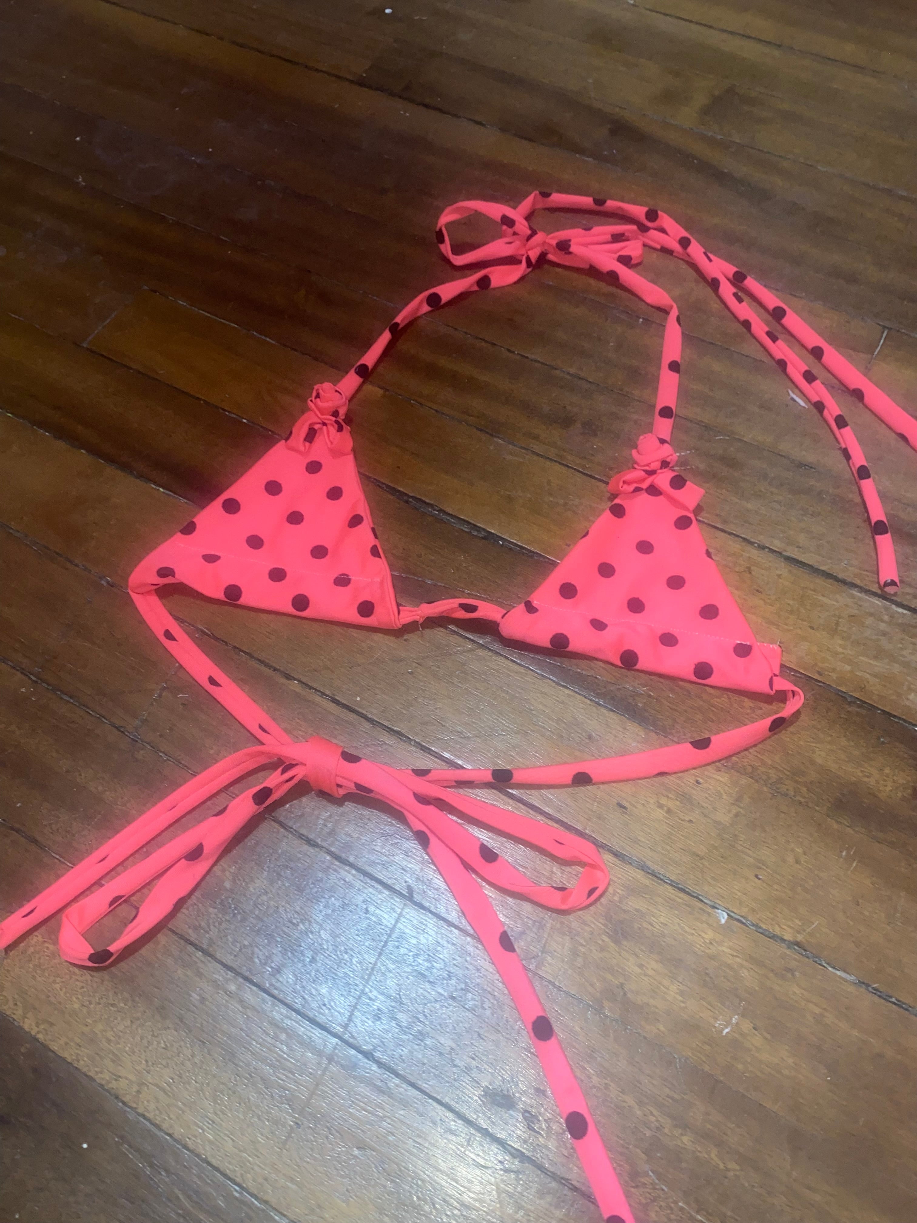 bikini pepas con rositas