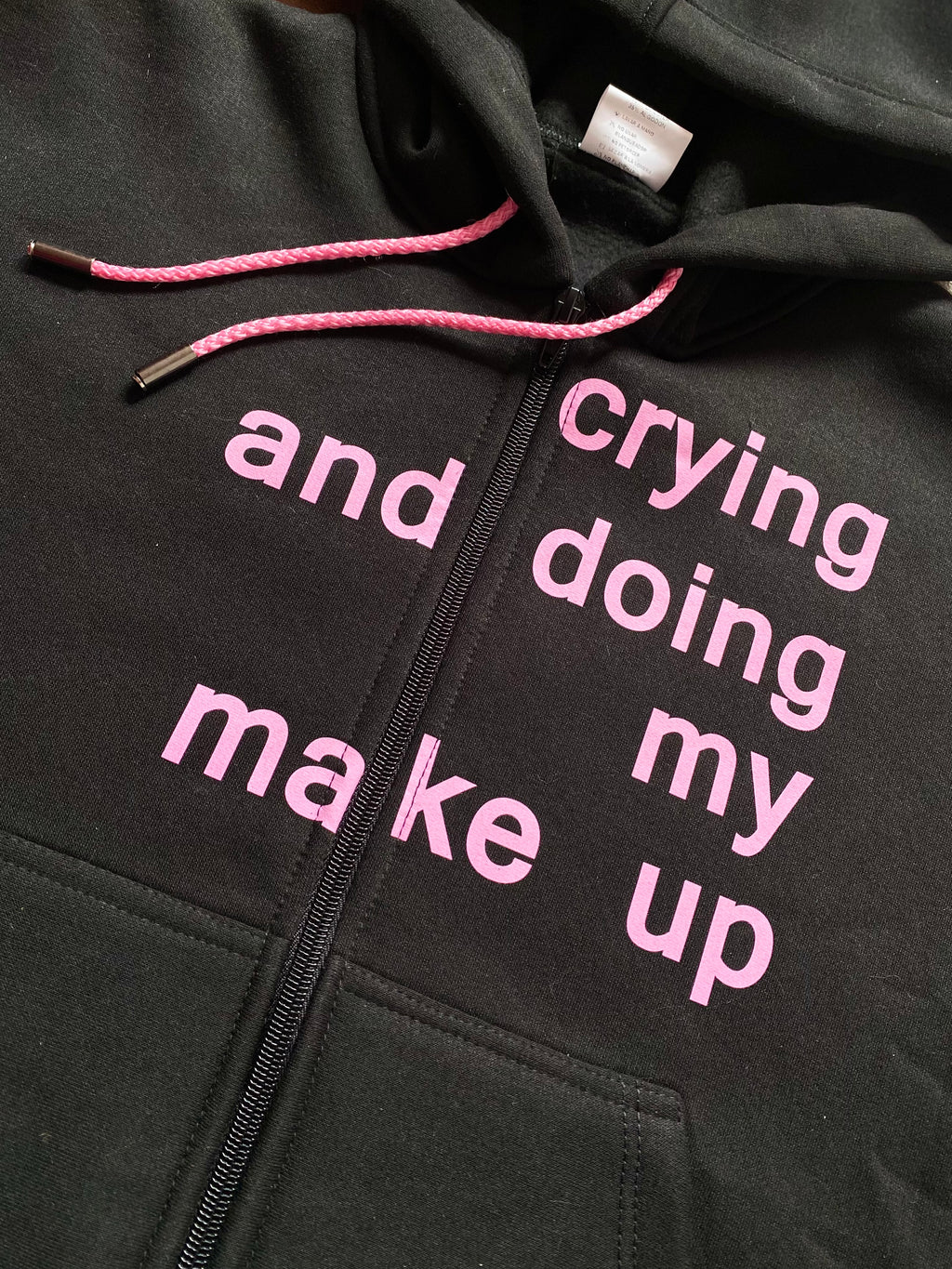 sudadera negra
