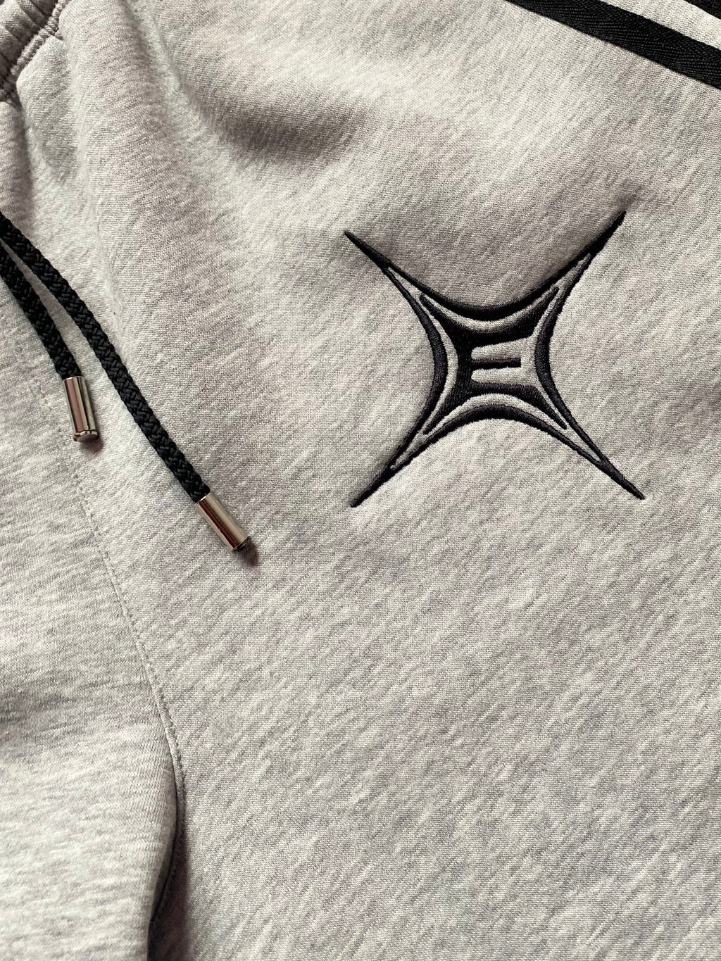 sweatpant gris