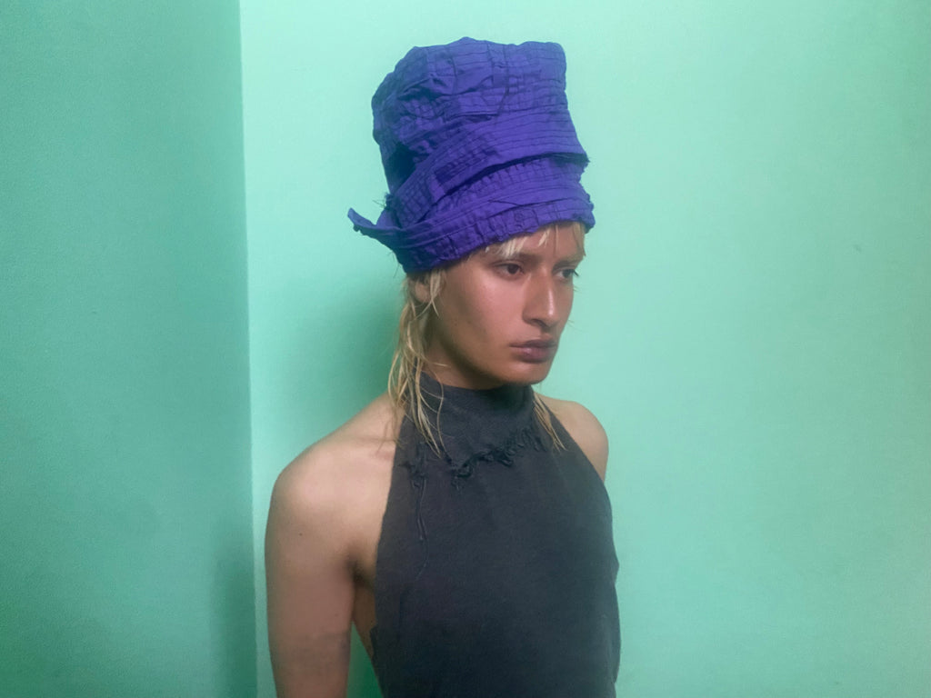 sombrero purpura